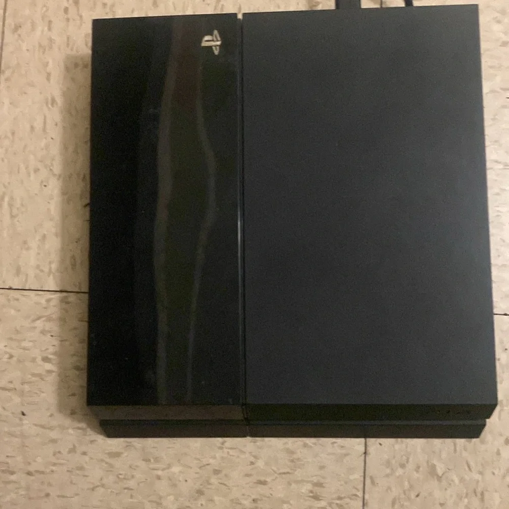 PlayStation 4 500GB Console Bundle